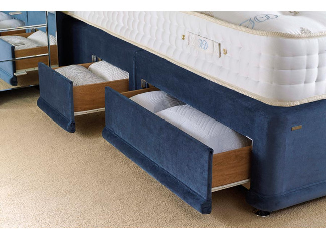 Platform Top Divan