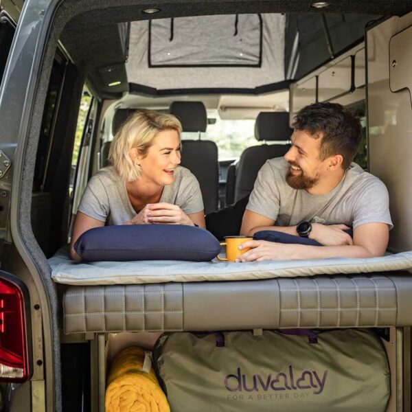 2021 campervan lifestyle image 13