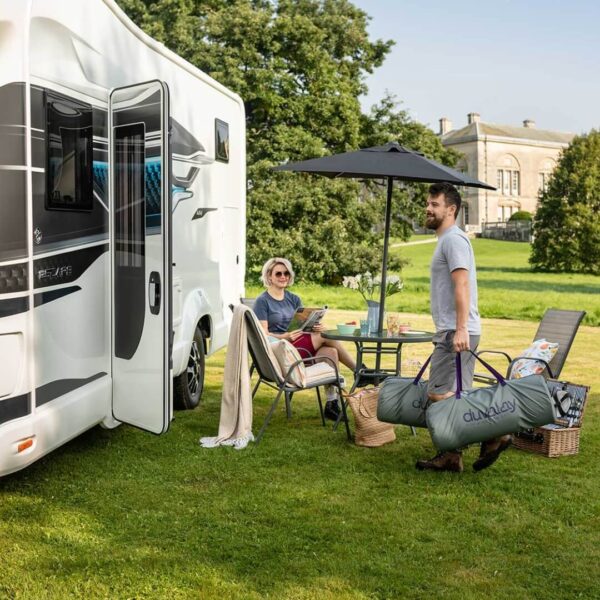 2021 motorhome lifestyle image 3
