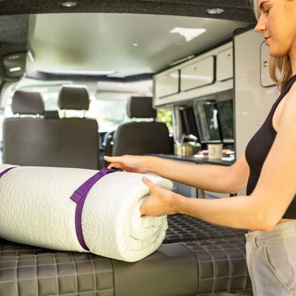 2021 travel topper lifestyle 13