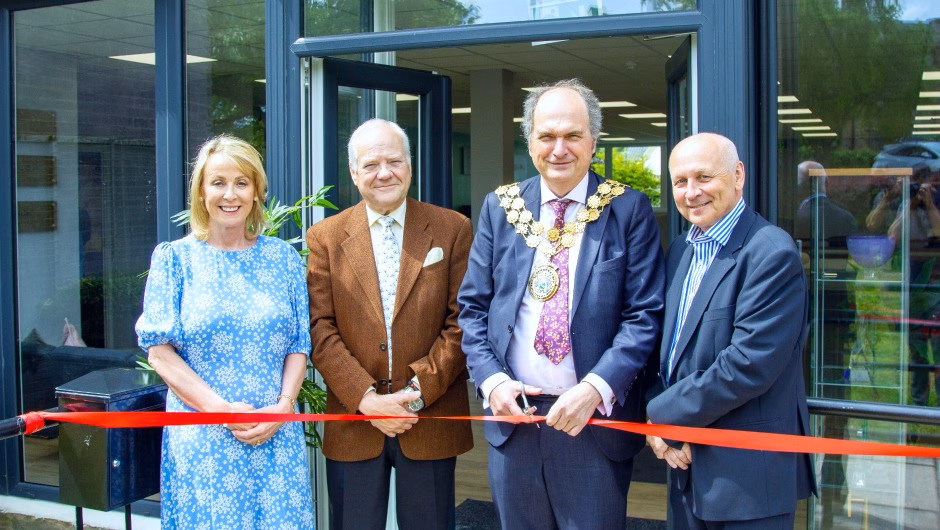 Duvalay showroom mayor visit mattresses caravan campervan